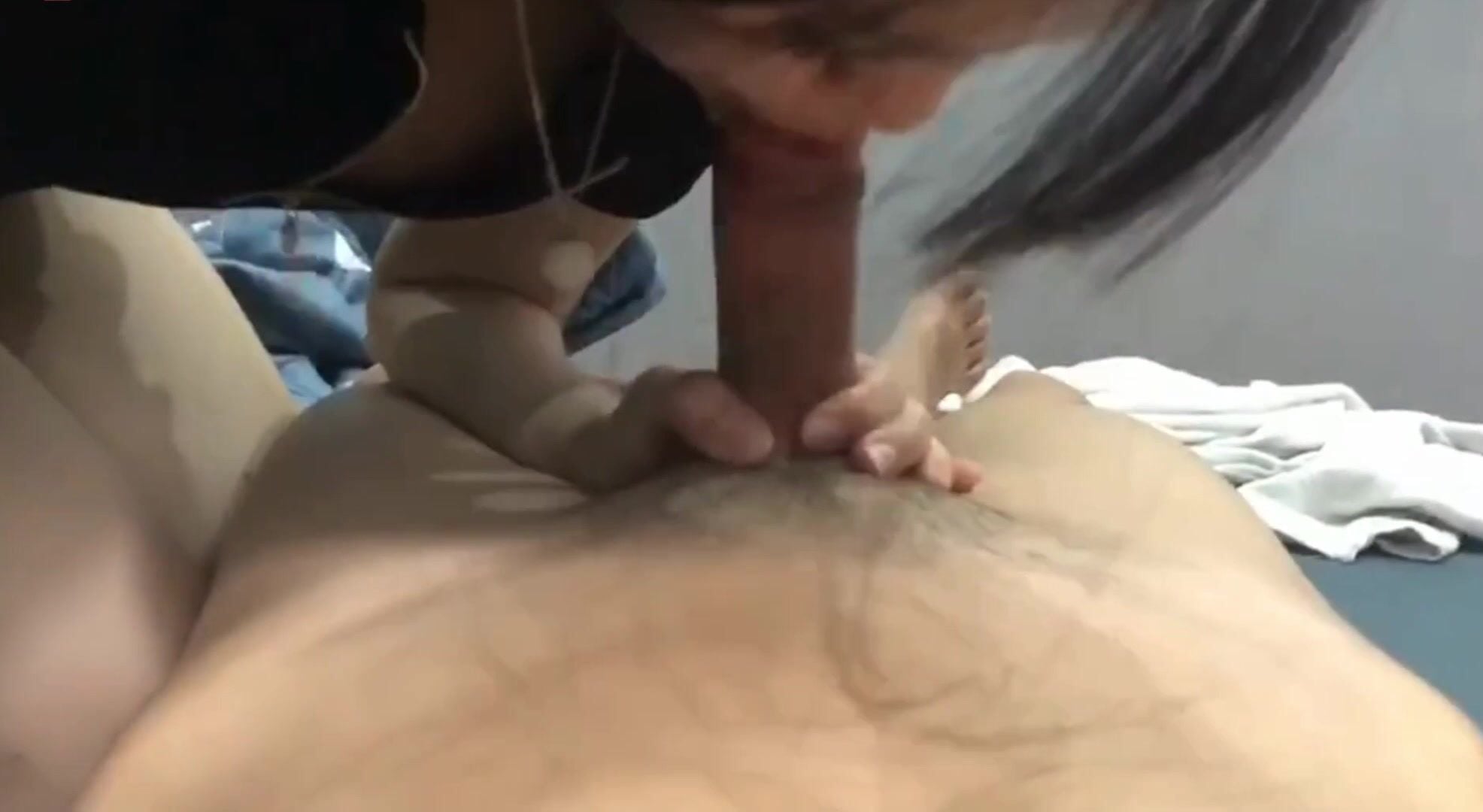 con mái này dâm đãng quá người nhỏ nhỏ mà địt cả ngày - phần 1